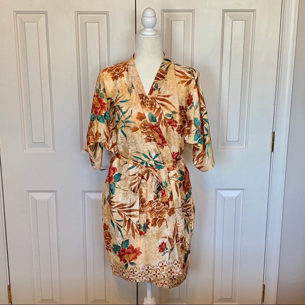 Vintage silky nightie and robe matching set - Picture 5 of 8